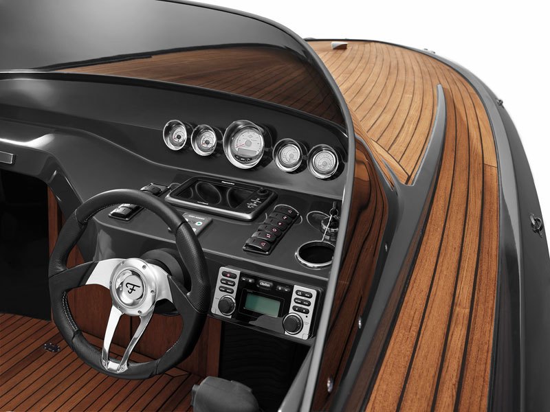 Катер Frauscher 858 Fantom Катер Frauscher 858 Fantom