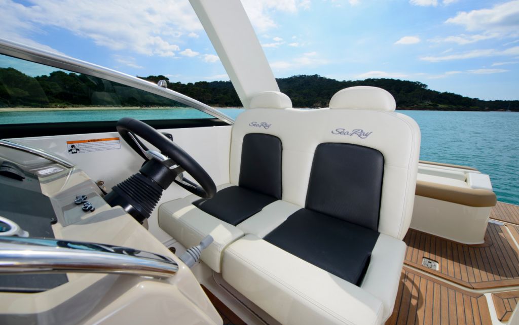 Sea Ray Sundancer 265_2.jpeg Sea Ray Sundancer 265_2.jpeg