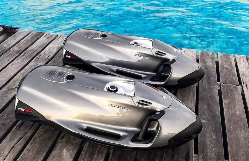 Подводный буксировщик SEABOB Подводный буксировщик SEABOB