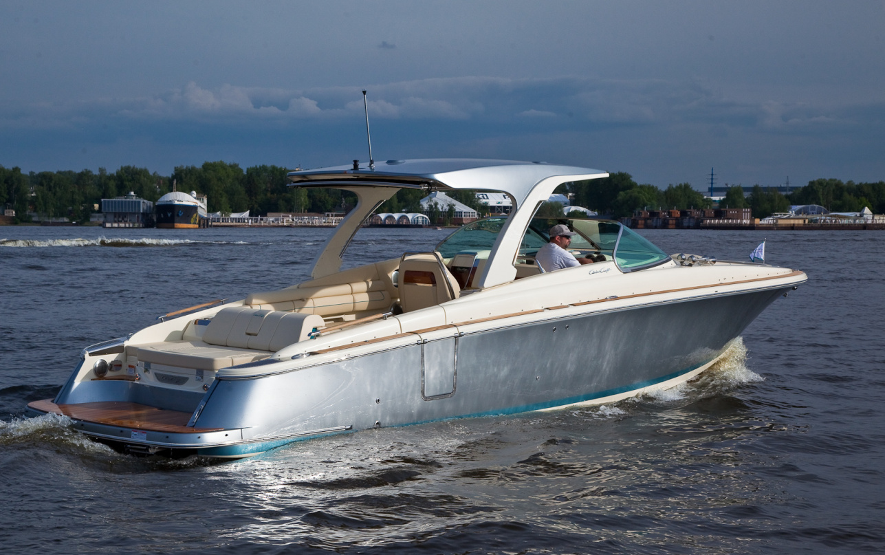 Катер Chris-Craft Launch 35 GT SURF фото 2.15