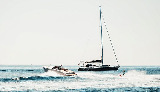 1017 GT