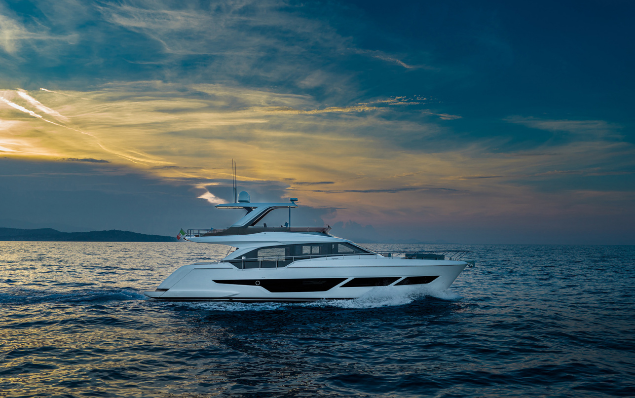 Яхта Ferretti Yachts 670 фото 1.1