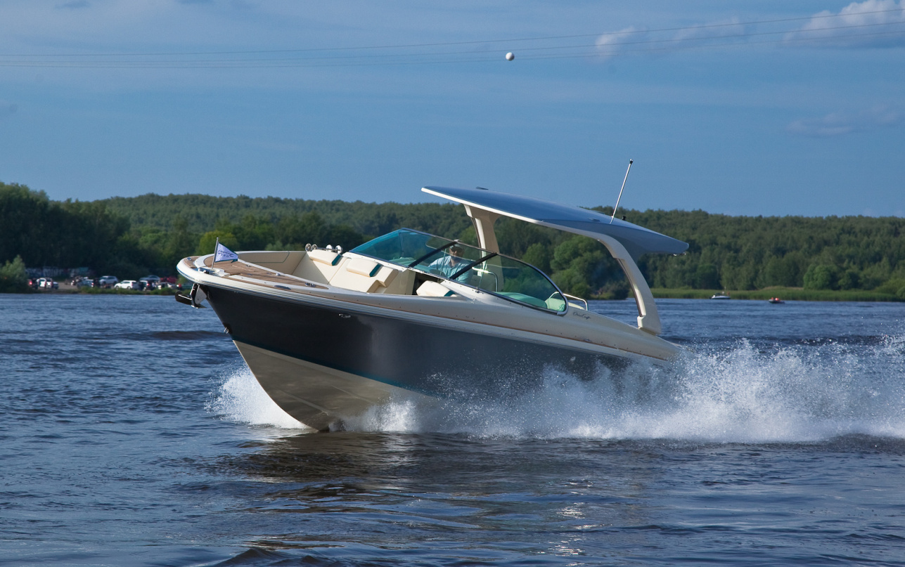 Катер Chris-Craft Launch 35 GT SURF фото 2.2