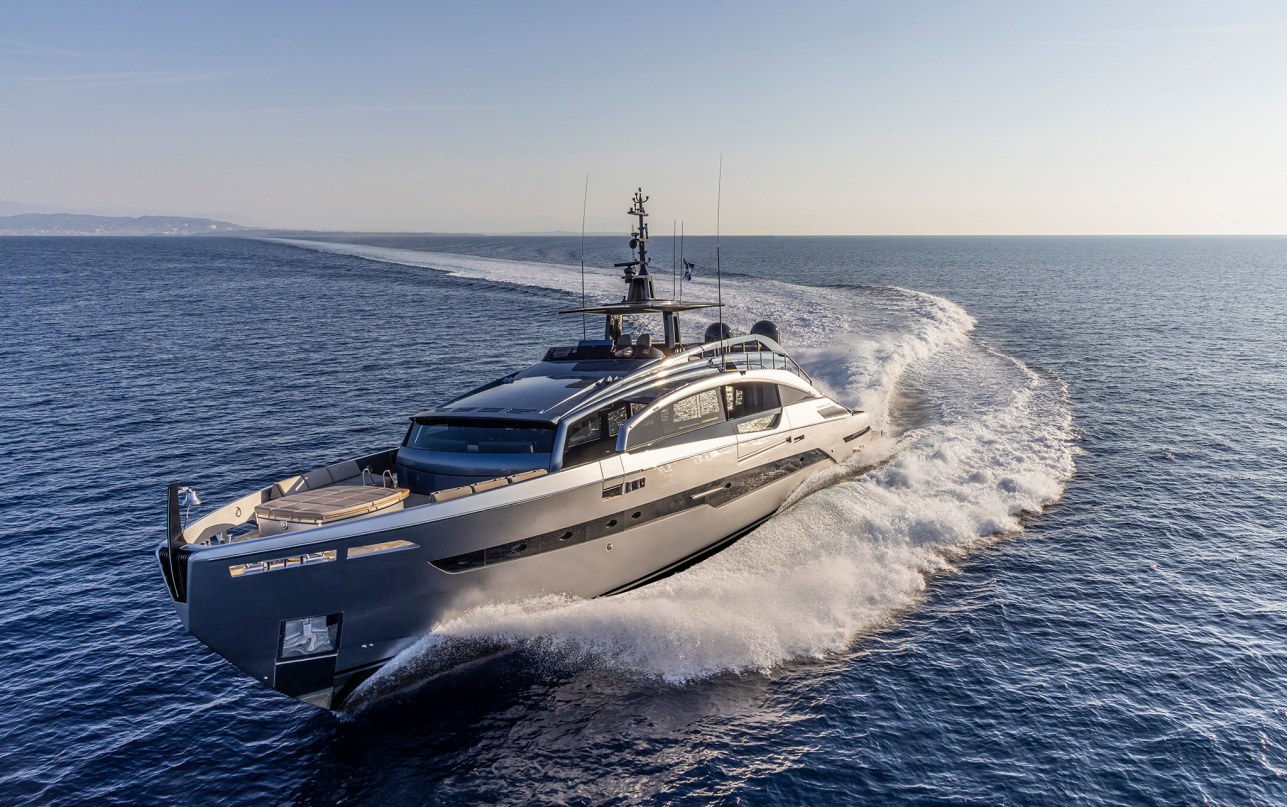Яхта Pershing GTX116 фото 1.12