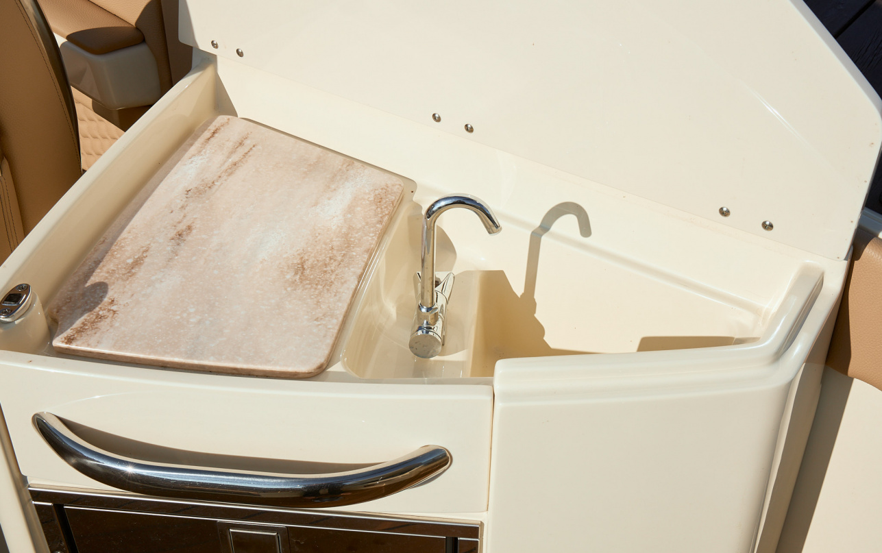 Катер Chris-Craft Launch 28 GT фото 2.22