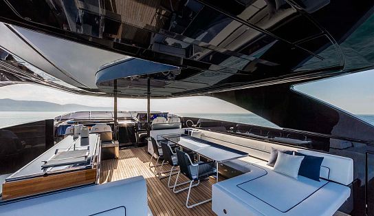 112' Dolcevita Super Project