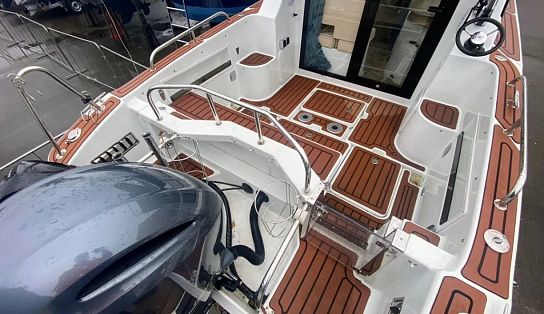 Катер Velvette 23 Active Sedan