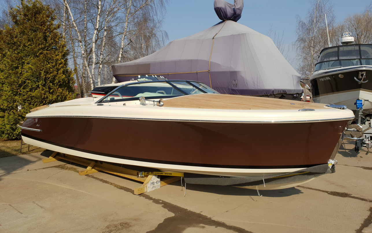 Катер Chris-Craft Capri 27 фото 1.2