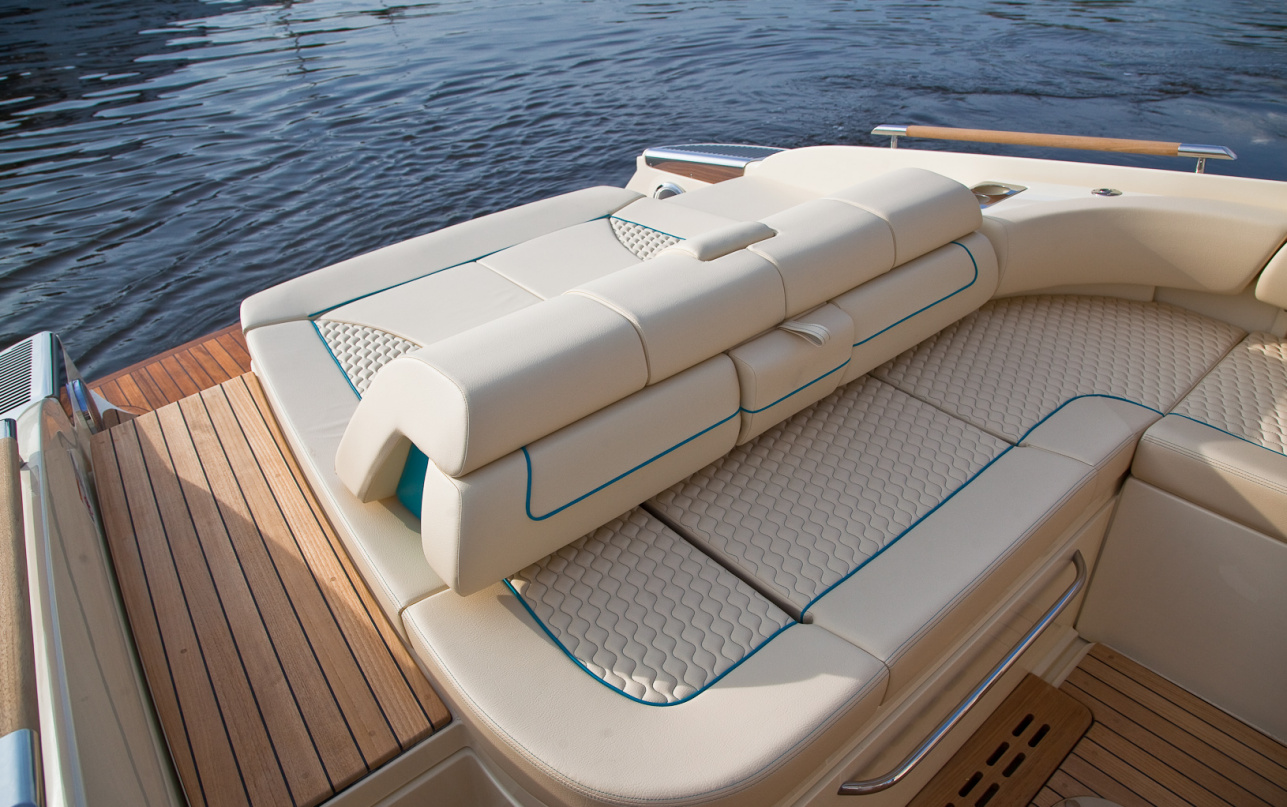 Катер Chris-Craft Launch 35 GT SURF фото 2.29