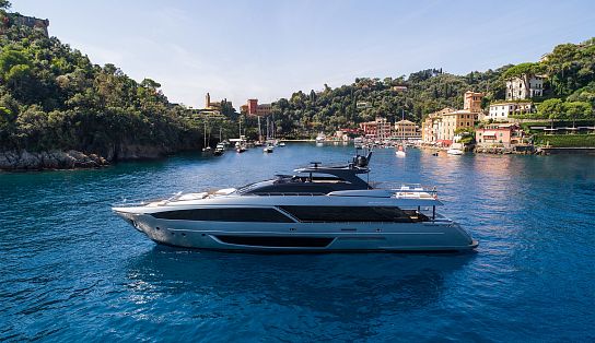 112' Dolcevita Super Project
