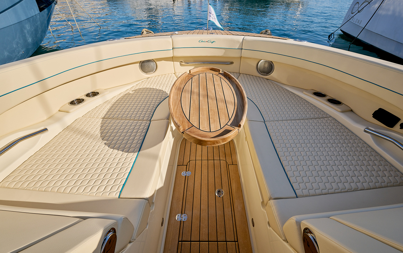 Катер Chris-Craft Launch 31GT фото 2.11