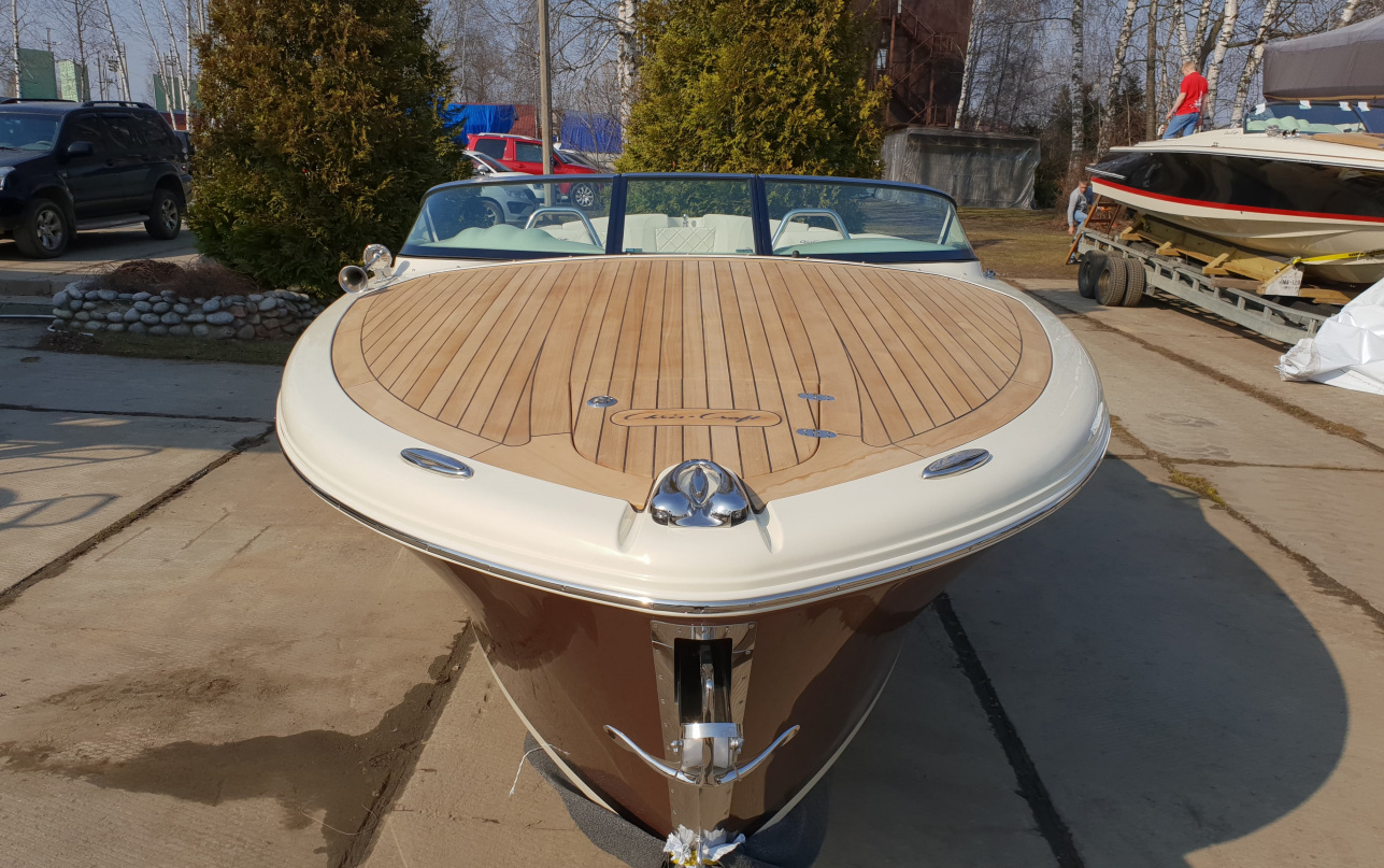 Катер Chris-Craft Capri 27 фото 1.4
