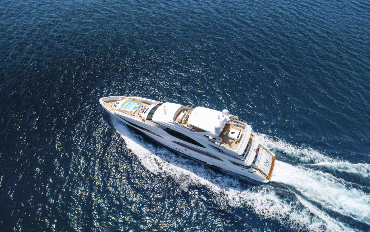 Яхта Mangusta OCEANO 46 фото 1.3