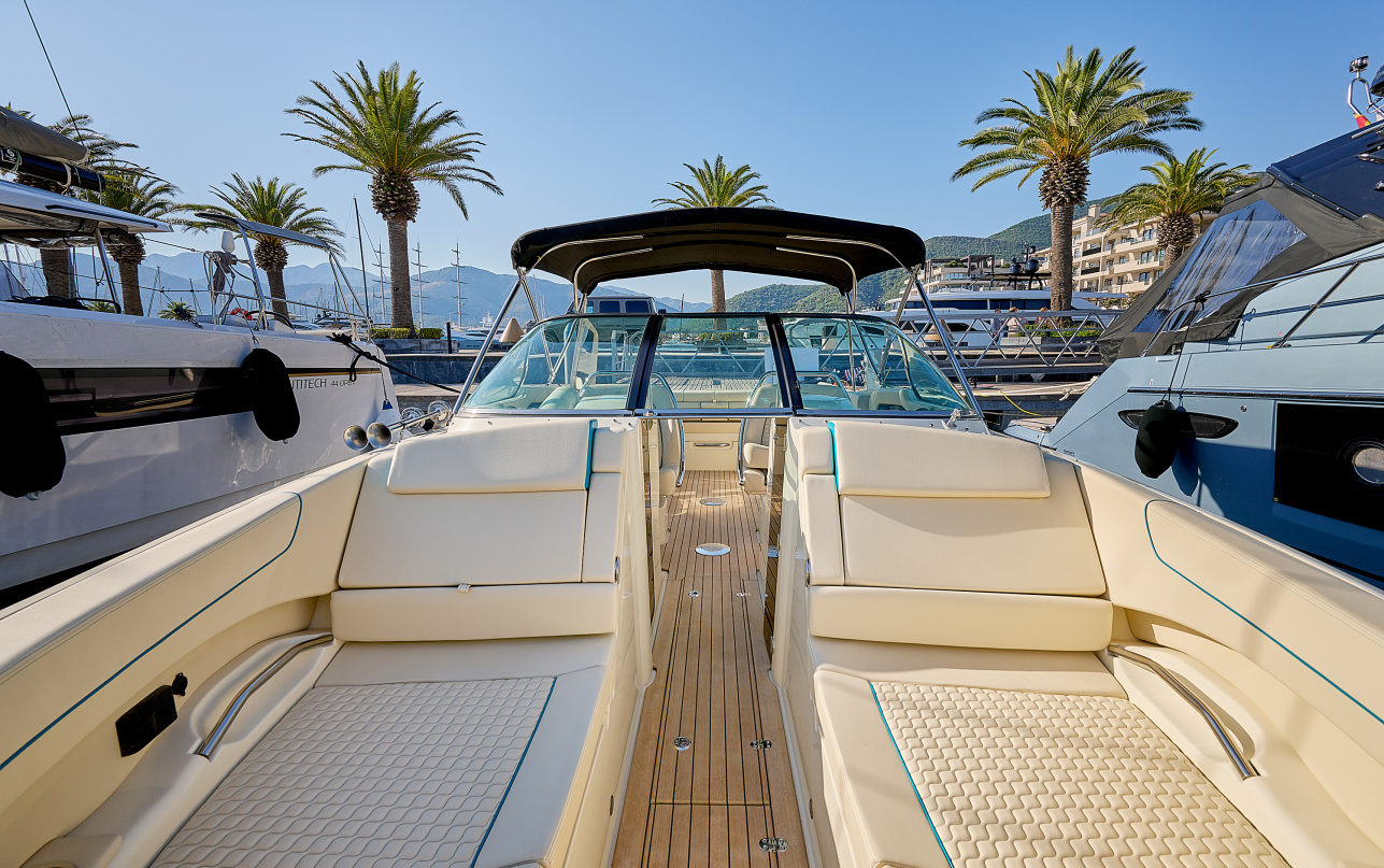 Катер Chris-Craft Launch 31GT фото 2.7