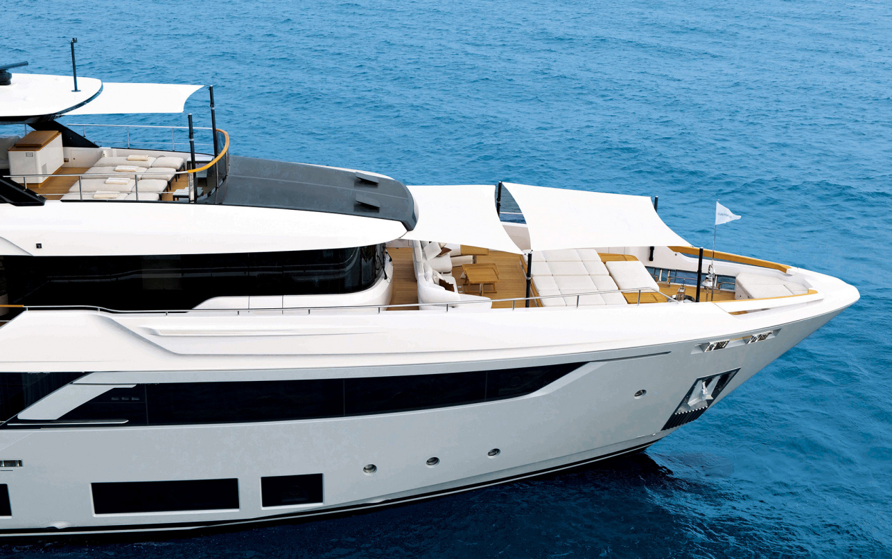 Яхта Custom Line Navetta 38 фото 2.17