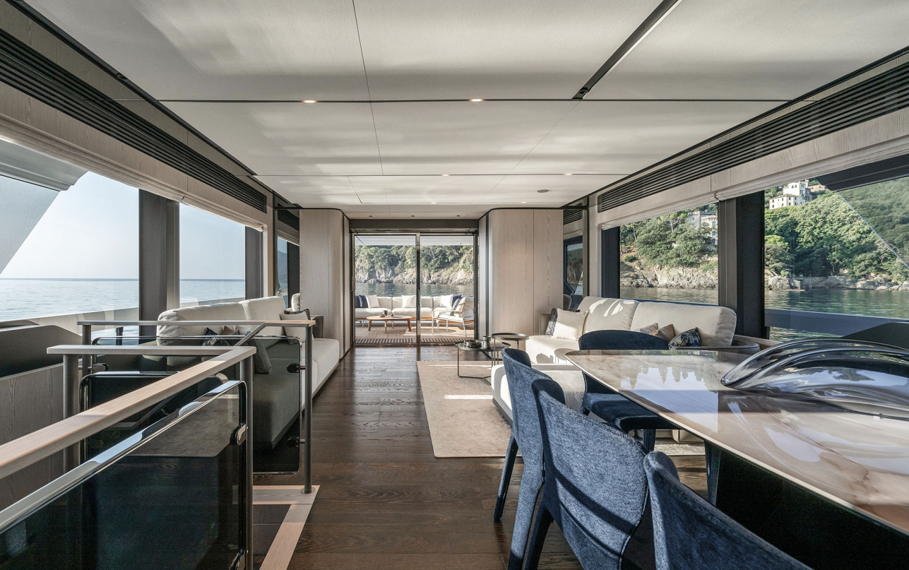 Яхта Ferretti Yachts INFYNITO 80 New фото 2.13