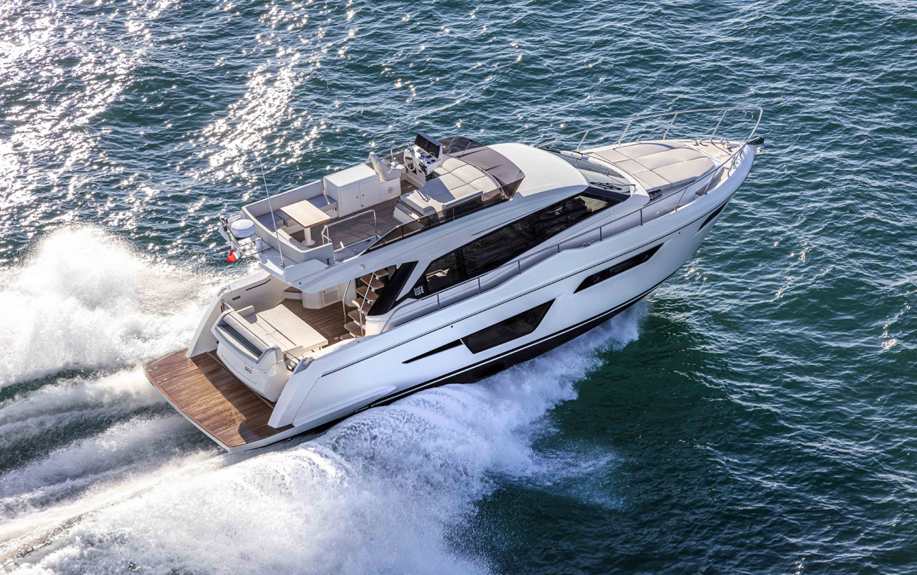 Яхта Ferretti Yachts 500 в Москве, Сочи, Санкт-Петербурге, Европе -  Burevestnik Group