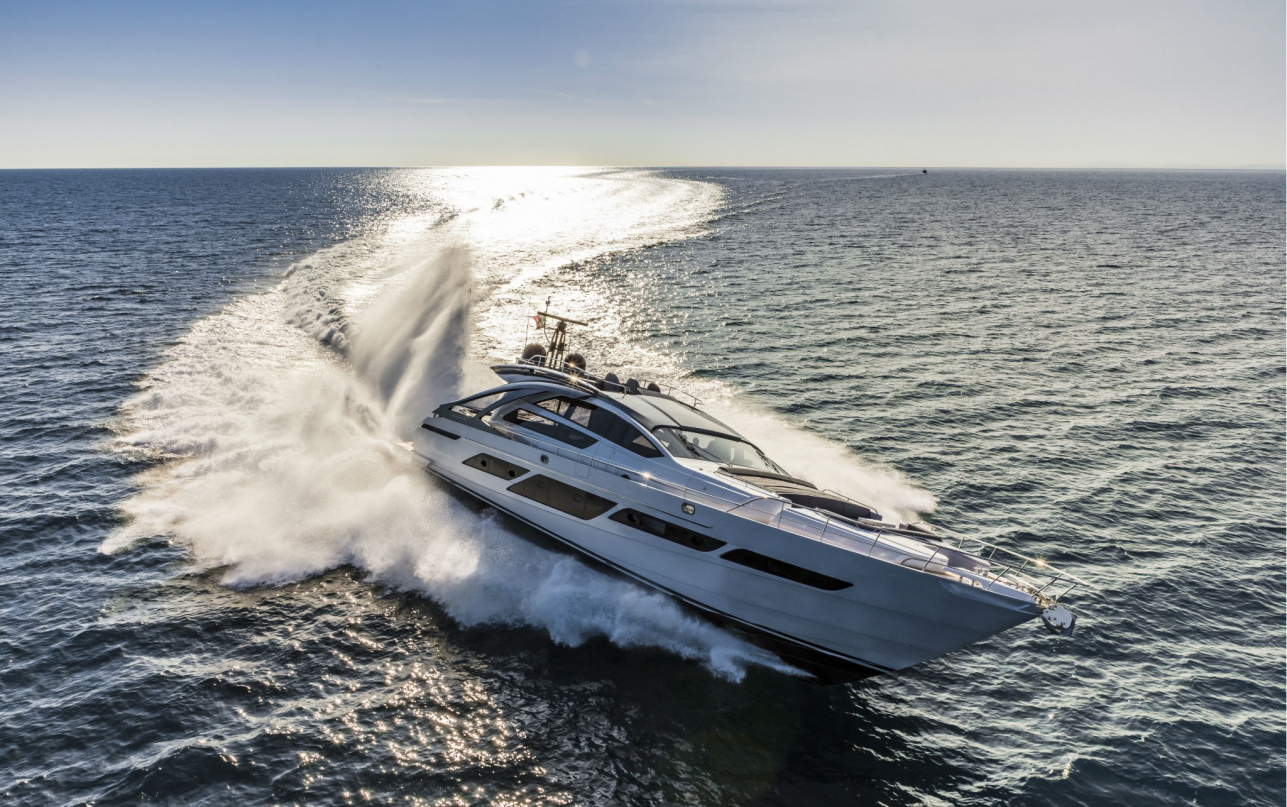 Яхта Pershing 9x фото 1.6