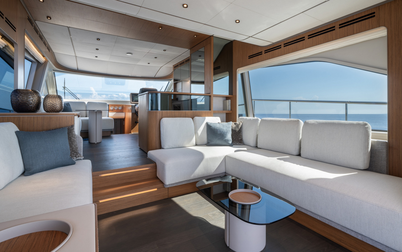 Яхта Ferretti Yachts 670 фото 2.9