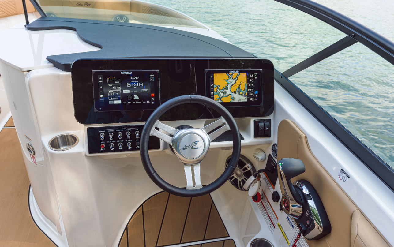 Катер Sea Ray  SDX 250 SURF фото 1.2