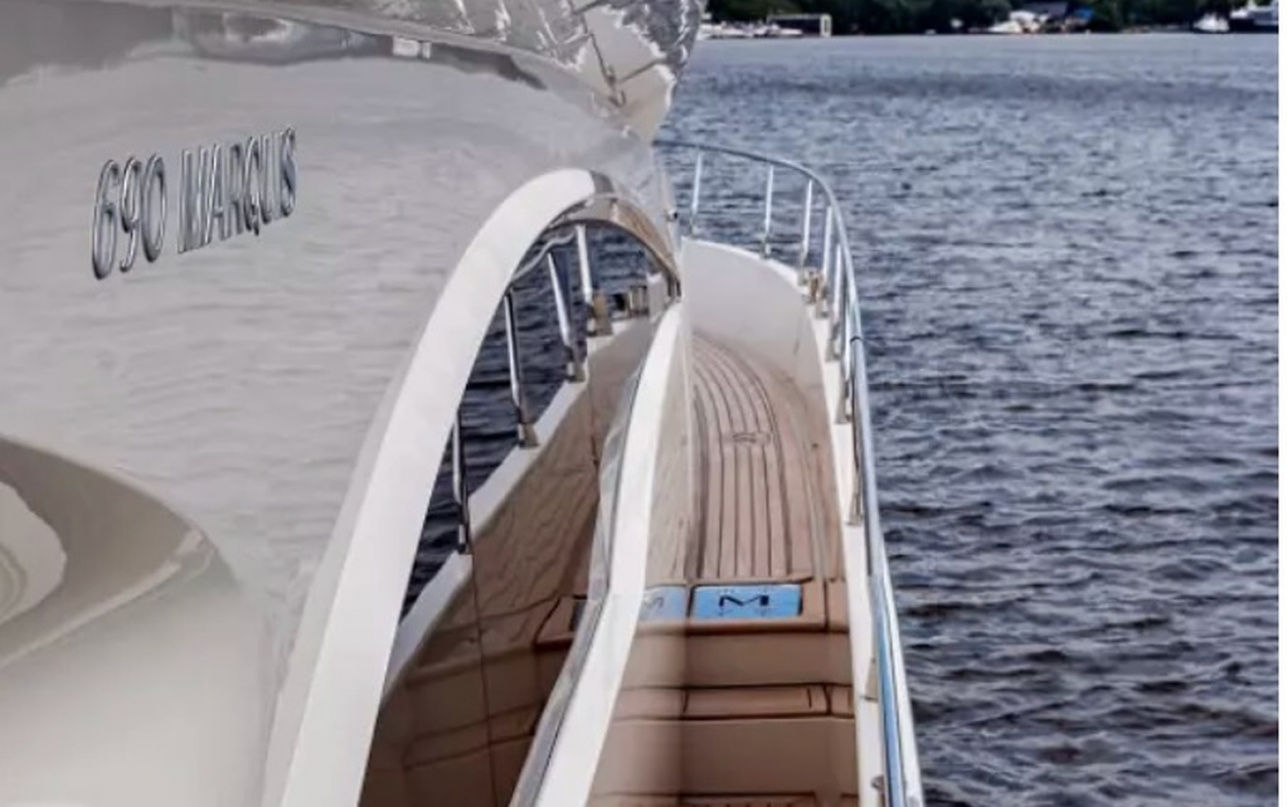 Яхта MARQUIS 690 фото 1.7