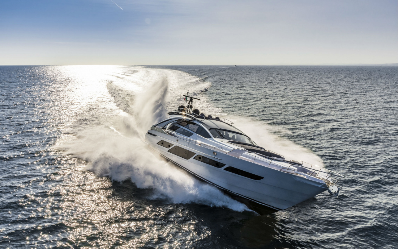 Яхта Pershing 9x фото 1.5