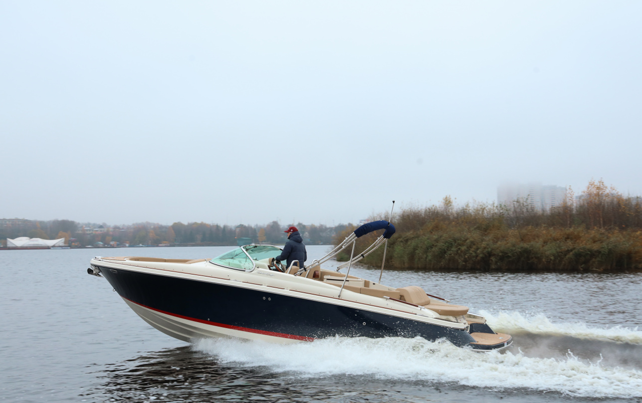 Катер Chris-Craft Launch 28 GT фото 1.21