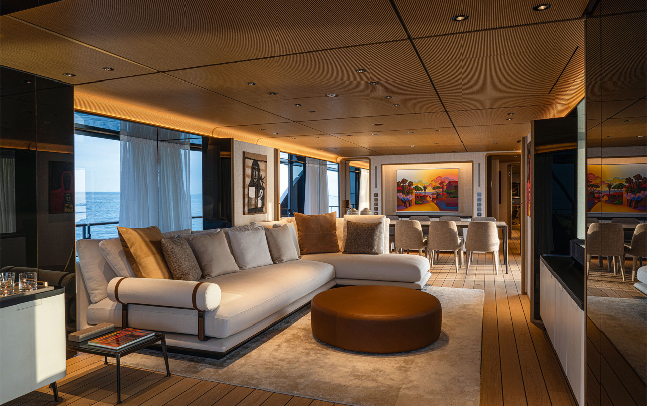 Яхта Custom Line Navetta 38 фото 2.6