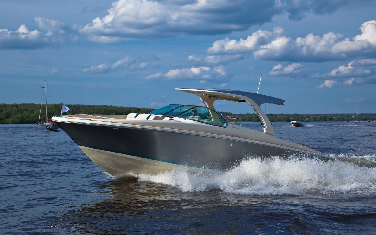 Катер Chris-Craft Launch 35 GT SURF фото 2.12