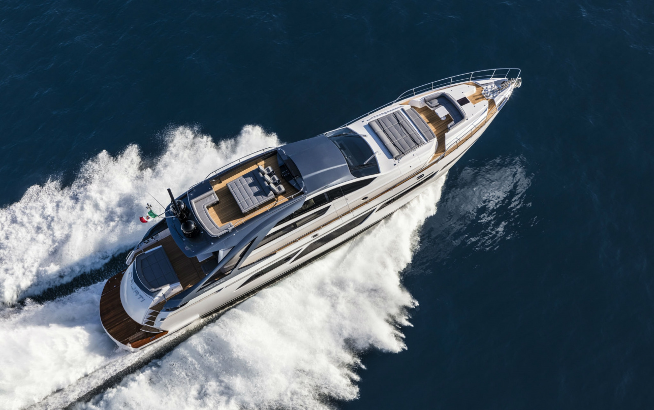 Яхта Pershing 9x фото 1.13
