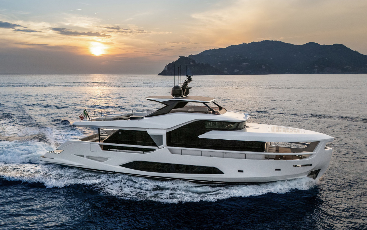 Яхта Ferretti Yachts INFYNITO 80 New фото 1.6