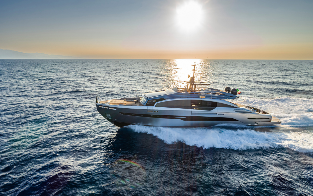 Яхта Pershing GTX116 фото 1.21