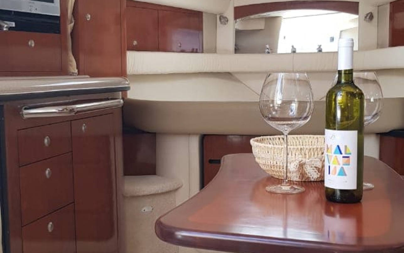 Катер Sea Ray 375 Sundancer фото 2.2