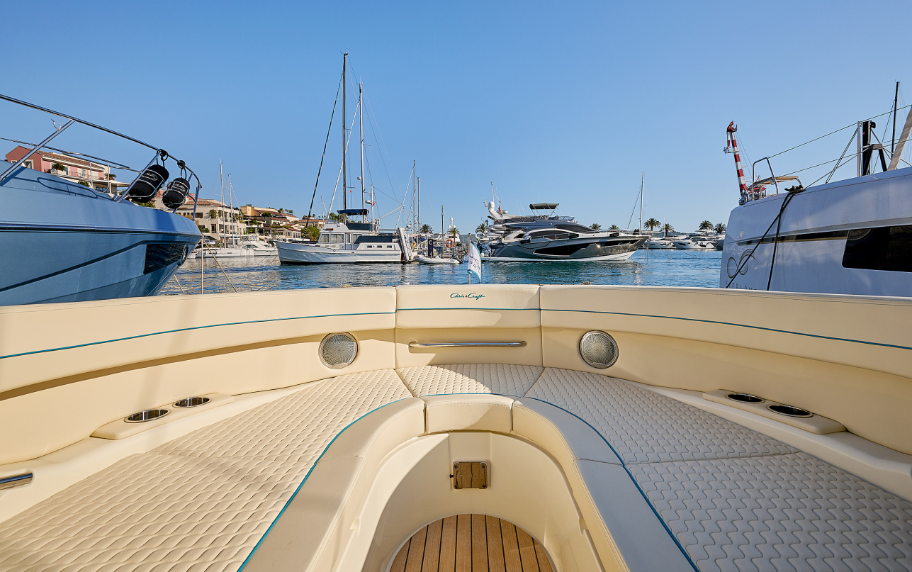 Катер Chris-Craft Launch 31GT фото 2.5