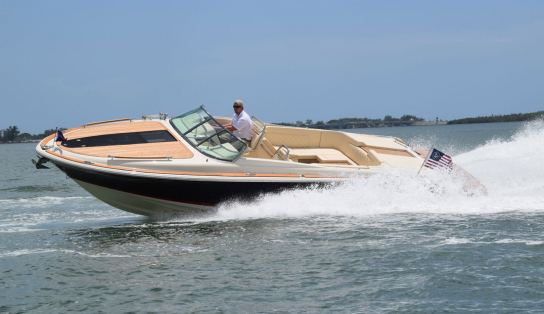 Катер Chris-Craft Corsair 30