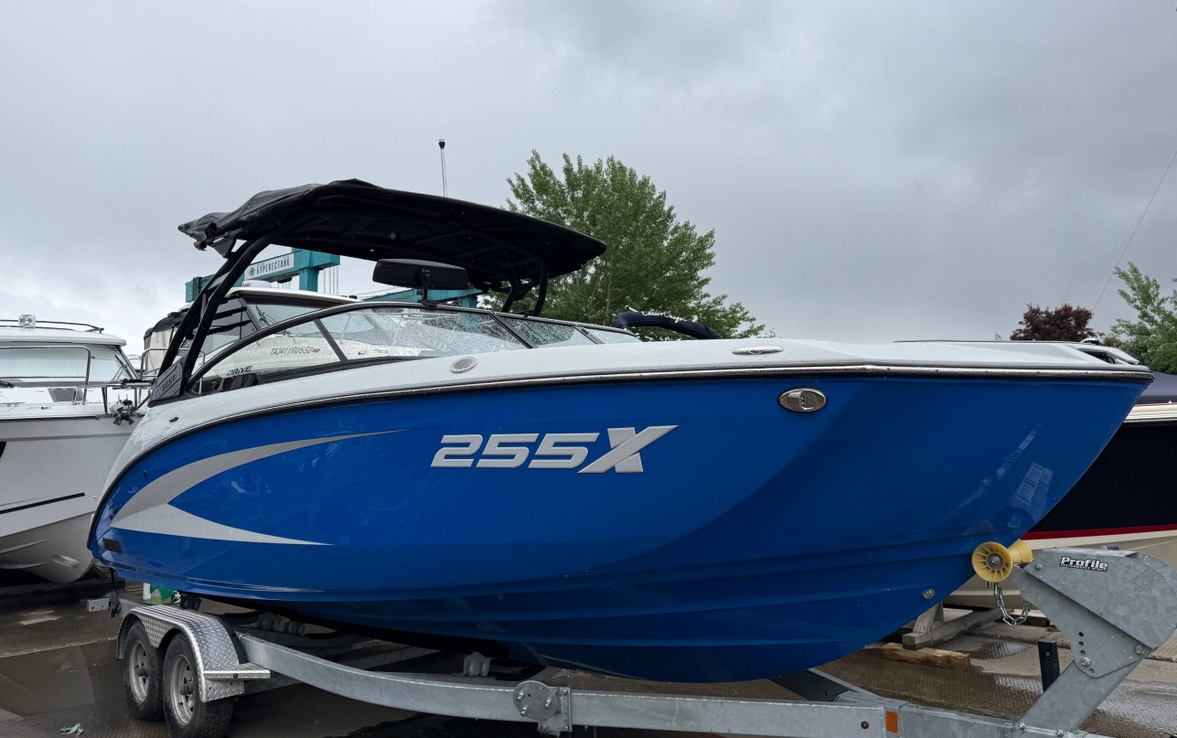YAMAHA 255 XD 2025 фото 1.10