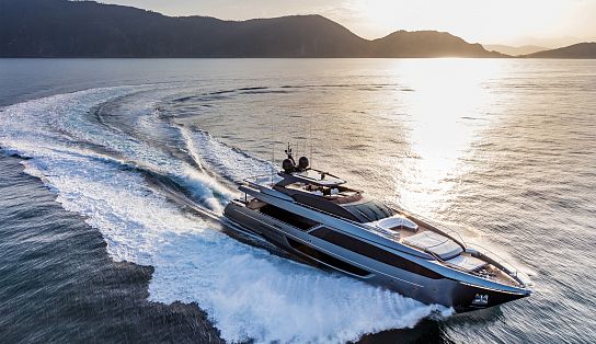 112' Dolcevita Super Project