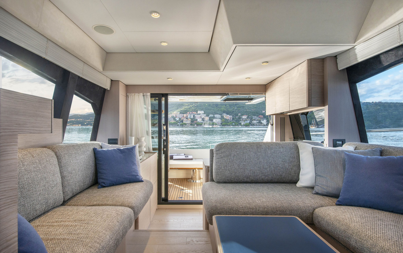 Яхта Ferretti Yachts 500 фото 2.4