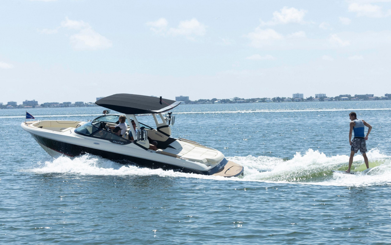 Катер Chris-Craft SPORTSTER 25 SURF фото 1.1