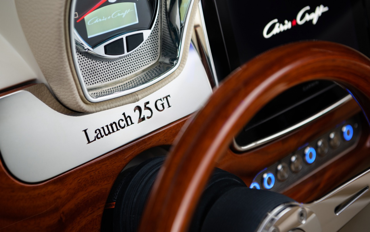 Катер Chris-Craft Launch 25 GT фото 2.1