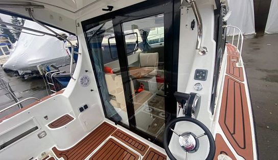 Катер Velvette 23 Active Sedan