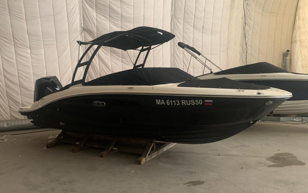 Катер Sea Ray SPX 210 OB\871 (Outboard) фото 1.13