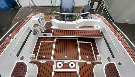 Катер Velvette 23 Active Sedan