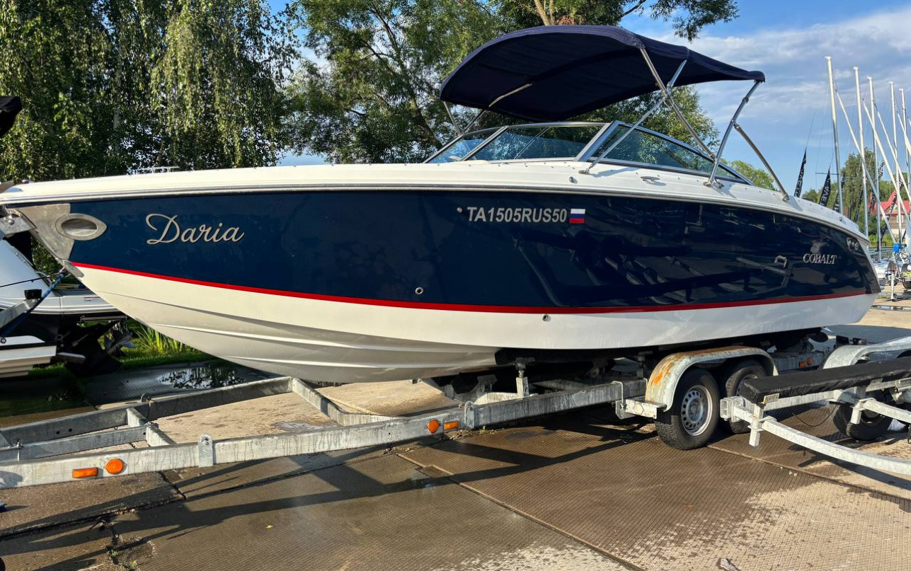 Cobalt Bowrider R7 фото 1.23