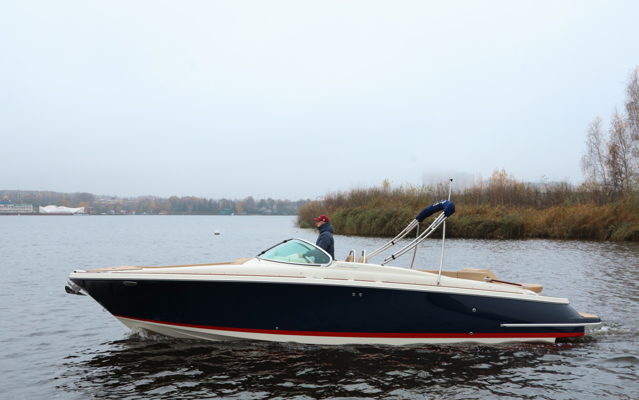 Катер Chris-Craft Launch 28 GT фото 1.22