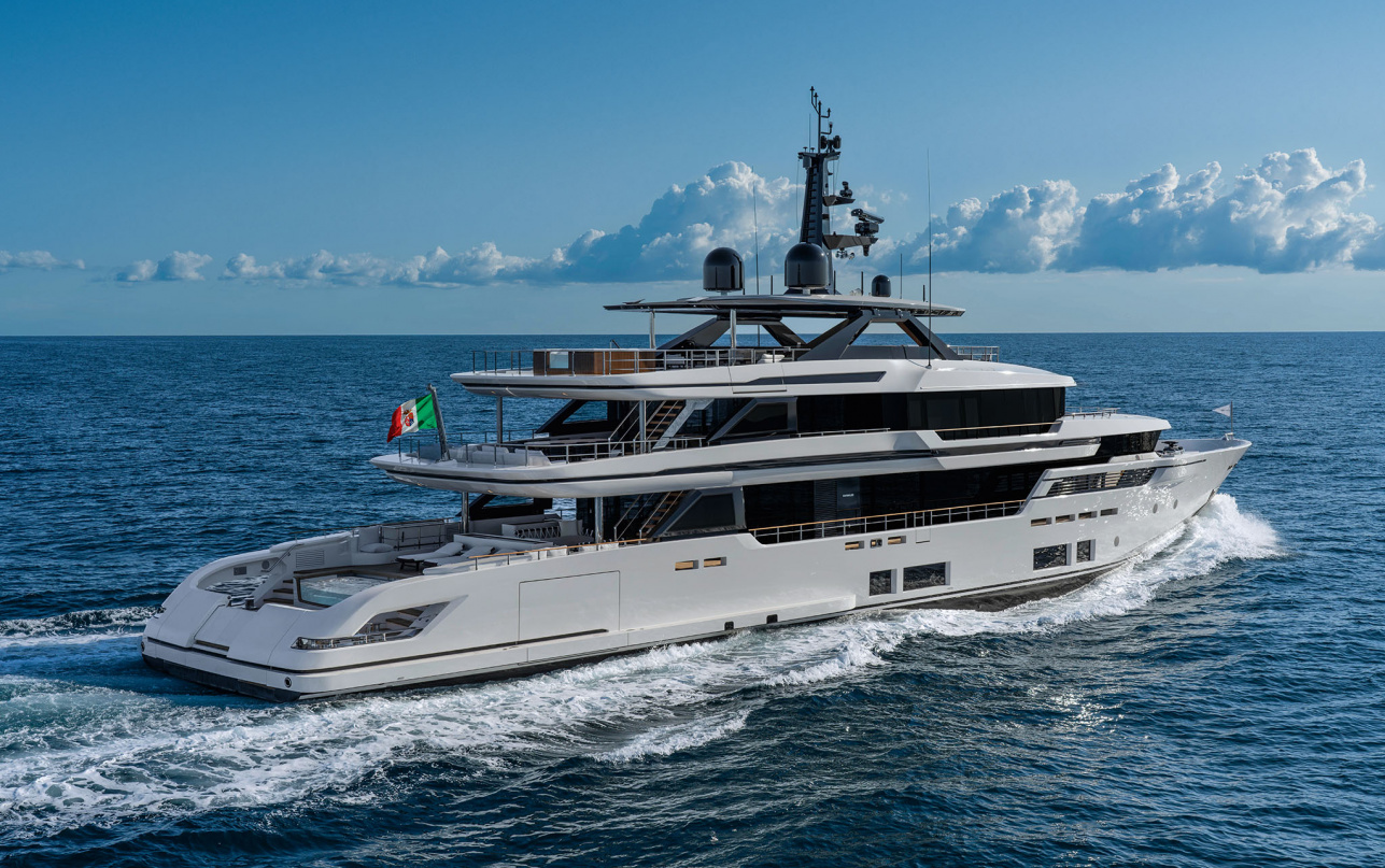 Яхта Custom Line 50 фото 1.2