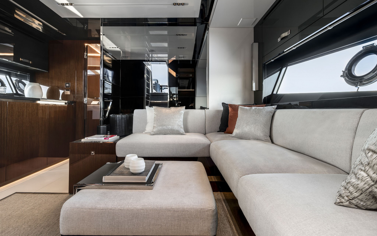 Яхта Riva 58' Capri фото 2.2