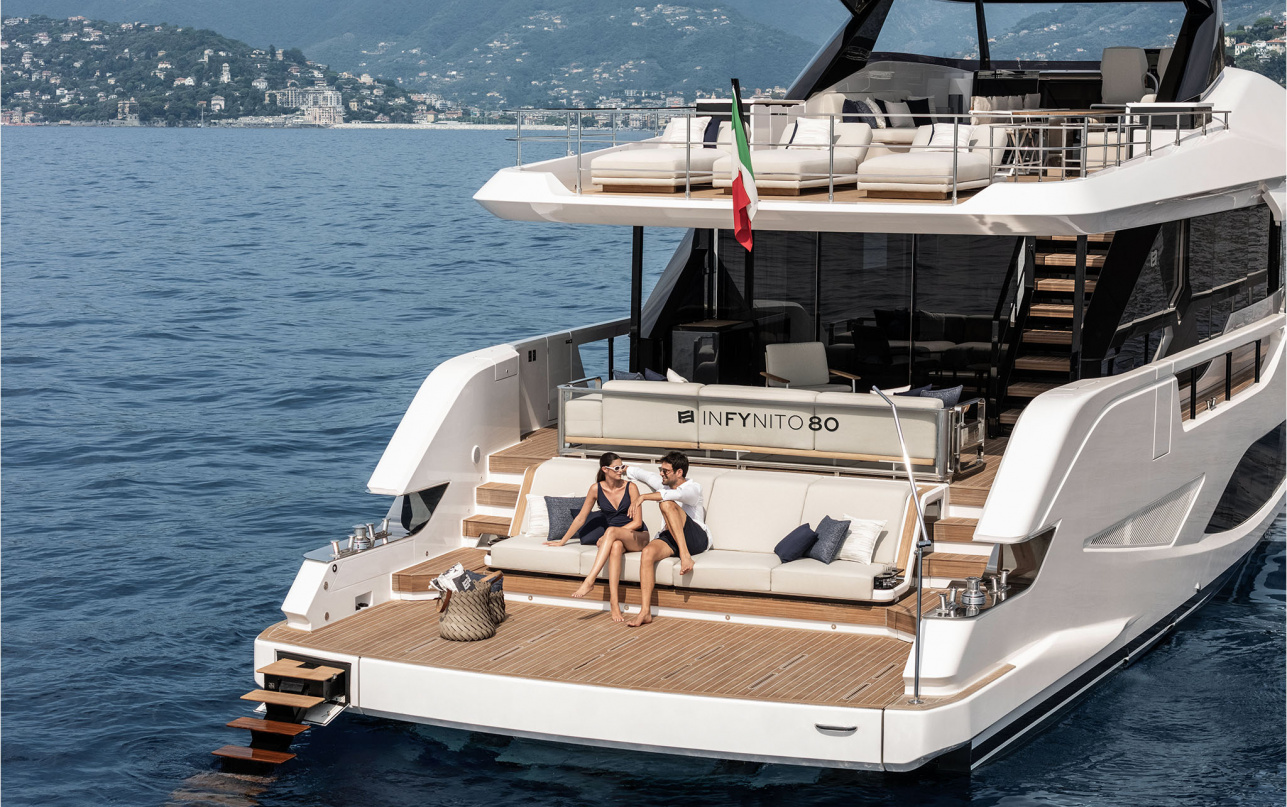 Яхта Ferretti Yachts INFYNITO 80 New фото 1.9