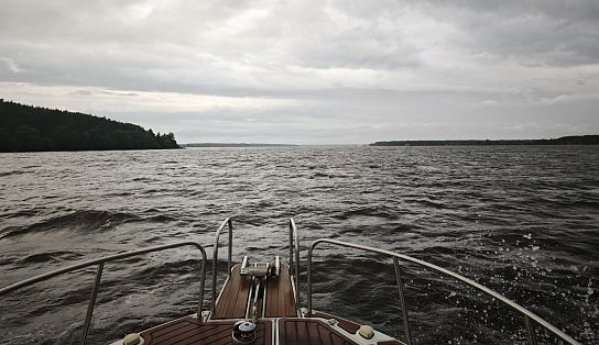 Катер Velvette 23 Active Sedan