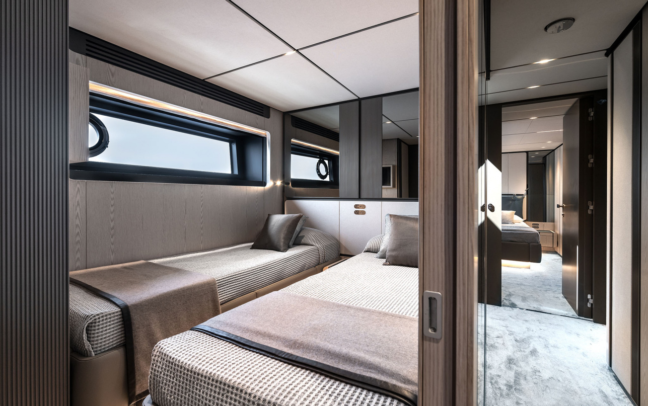 Яхта Ferretti Yachts INFYNITO 80 New фото 2.9